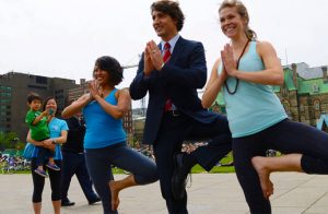 justin trudeau emploi étudiants